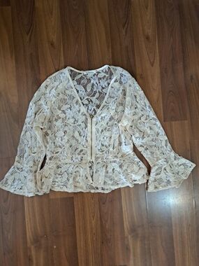 Floral Lace Zip-Front Peplum Blouse in Cream